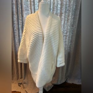 Maje fluffy white 3/4 sleeve cardigan